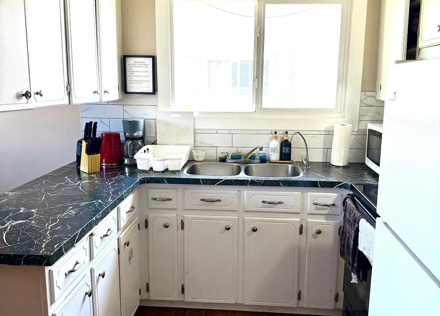 Apartment 5Bed Family House Londonderry Mall Edmonton Canada