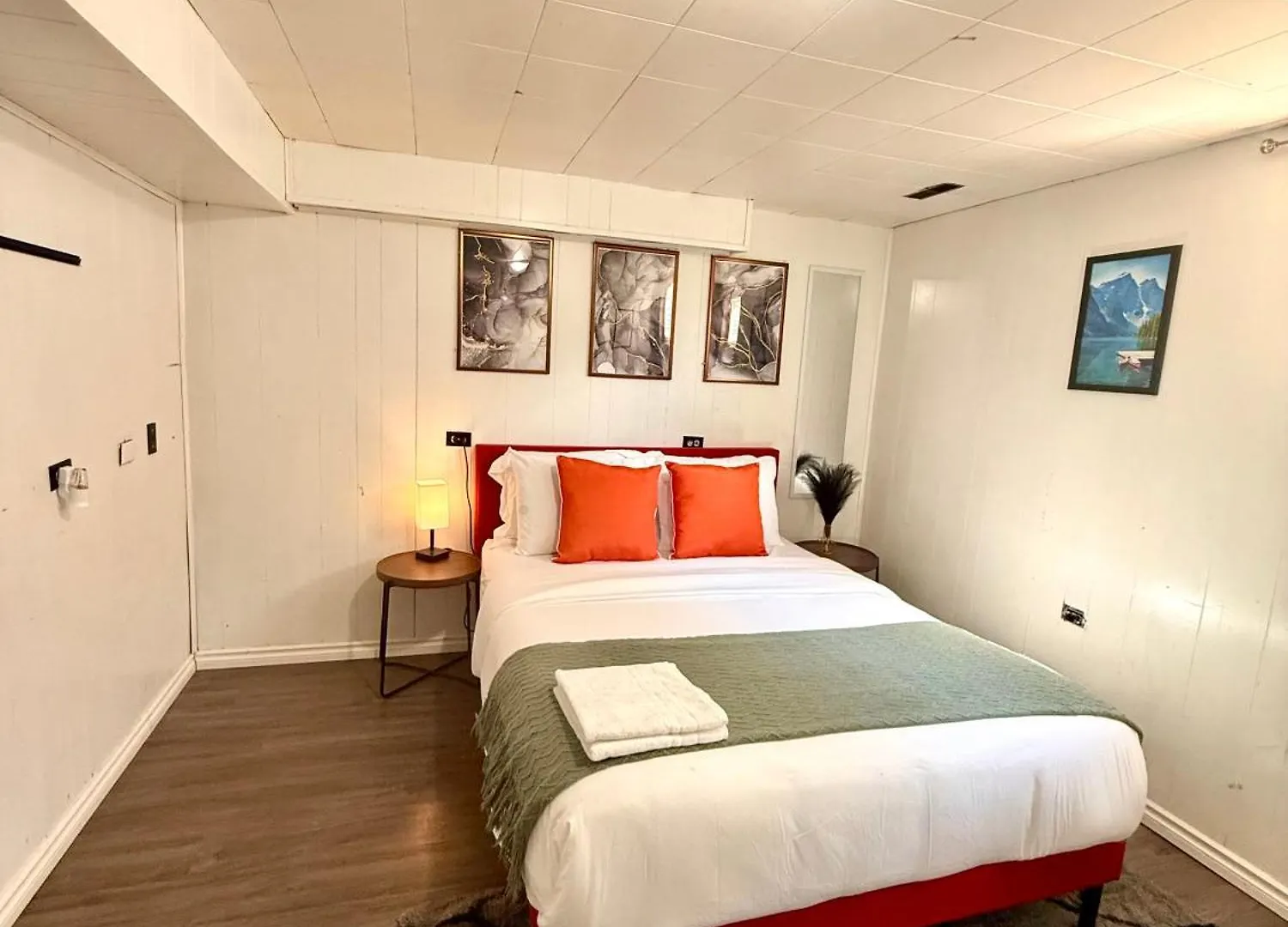 5Bed Family House Londonderry Mall Edmonton
