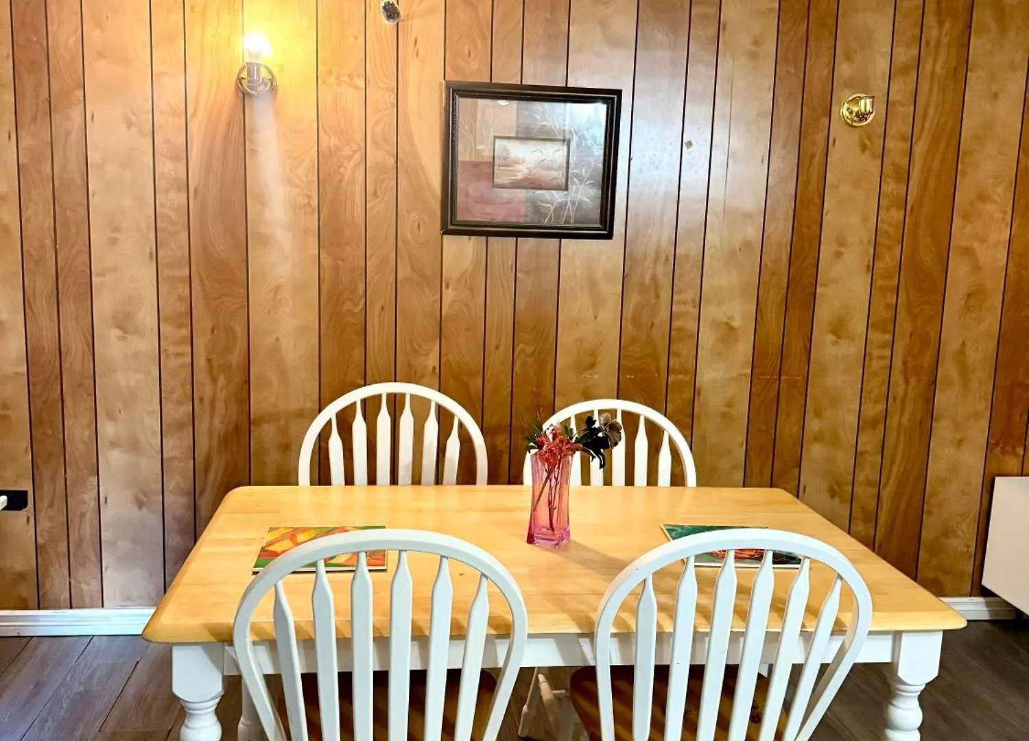 5Bed Family House Londonderry Mall Edmonton Apartment